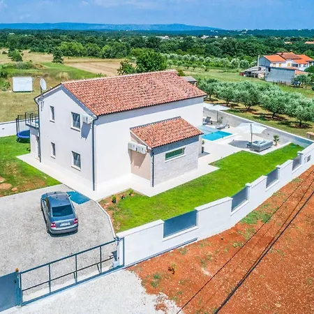 Rocksalt Villa *